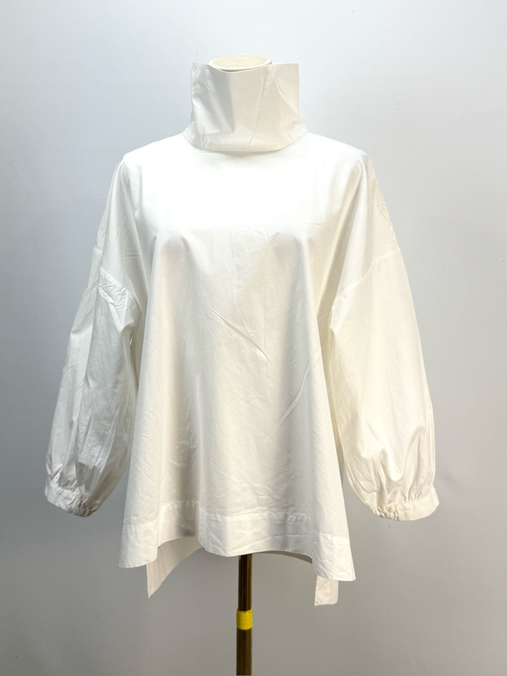 GOOP Elegant White funnel-Neck Balloon Sleeve Top size L